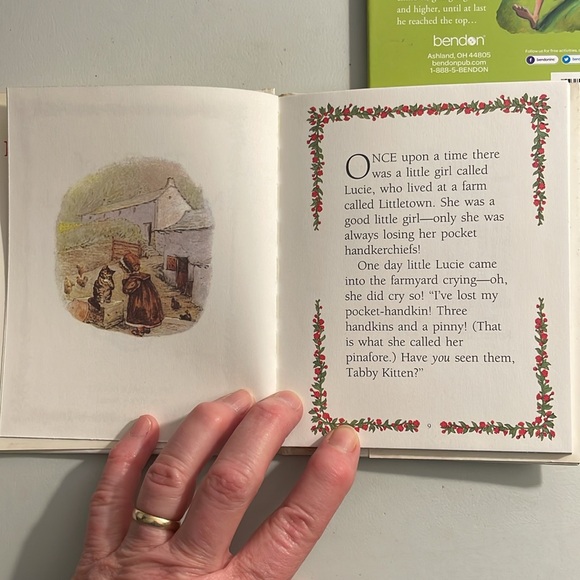 NOT ELIGIBLE FOR BUNDLE DEAL/SALE 10-Book Bundle Small Storybooks - Picture 5 of 14